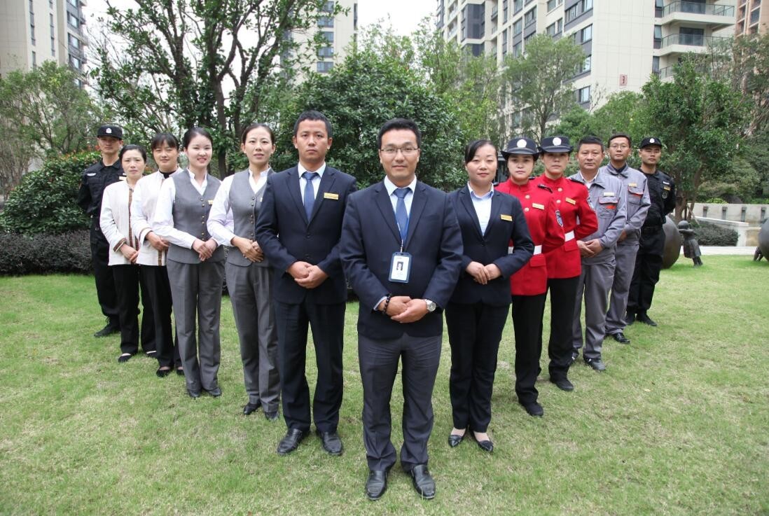 惠风和畅，归家逢喜 正荣润江城首批房源提前交付，礼仪服务全程相伴
